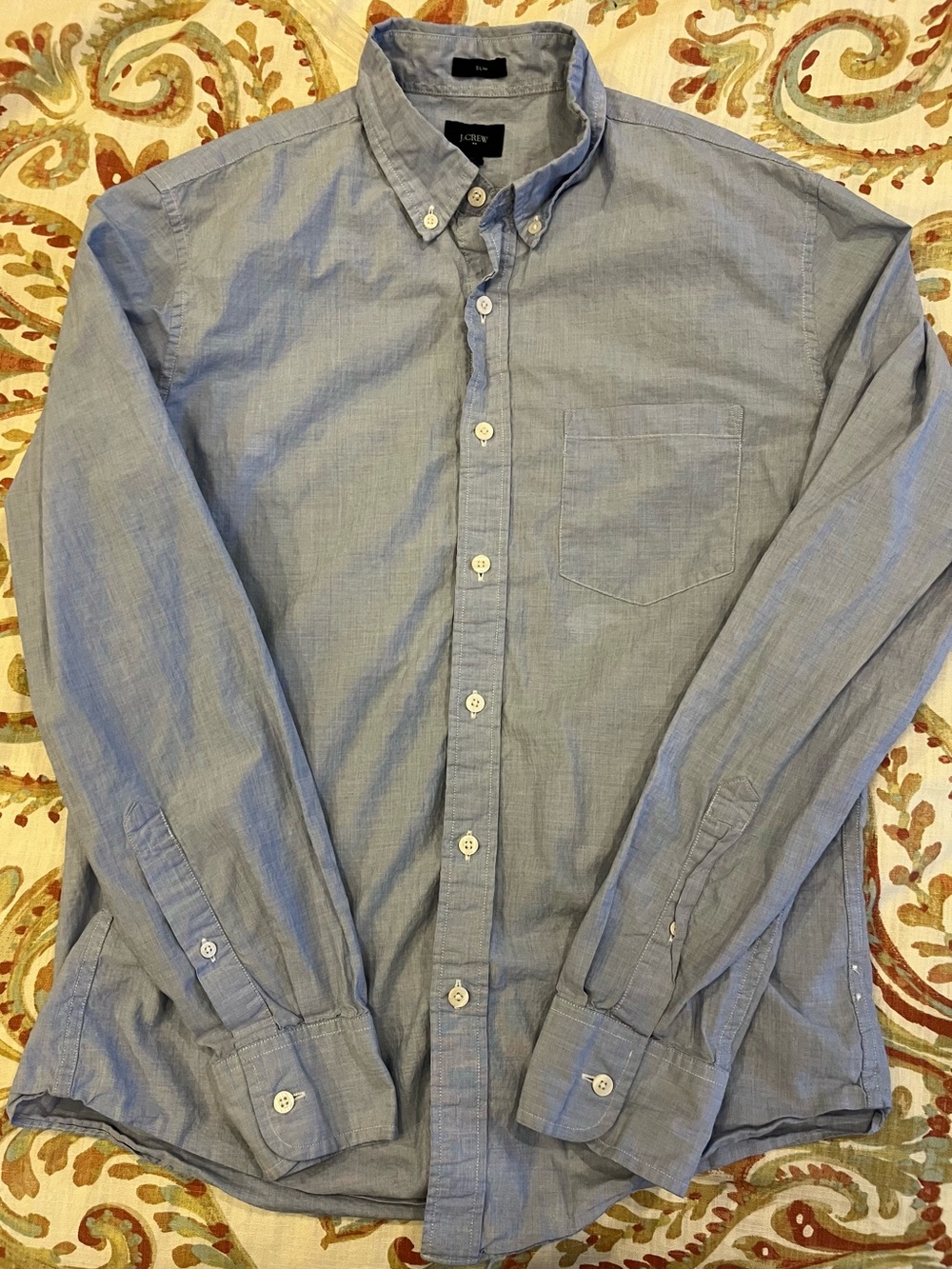 J.Crew Medium Slim-Fit Chambray Button-Down Long-Sleeve. Very good Condition!